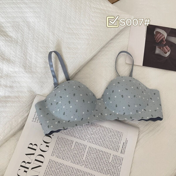 Sweet and Sexy Printed Half Cup Seamless Push Up Bra - Image 6